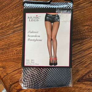 NWT Fishnet seamless pantyhose